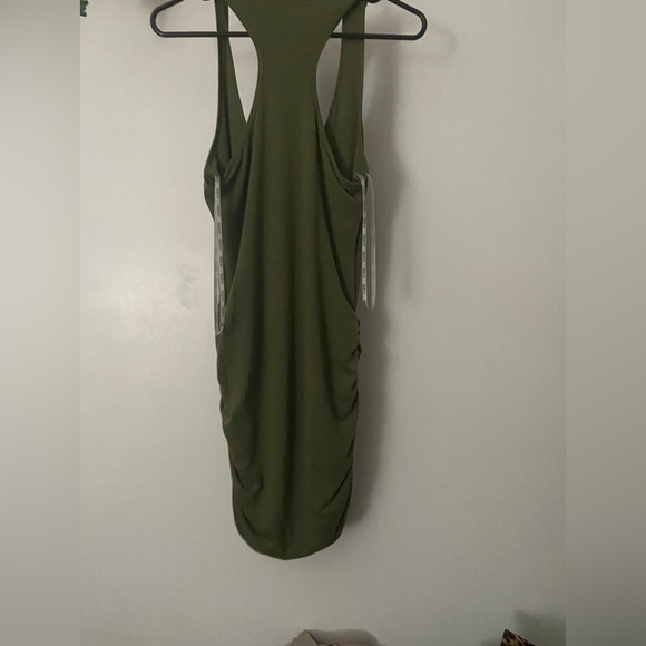 Guess raceback dresses size small - Picture 2 of 7